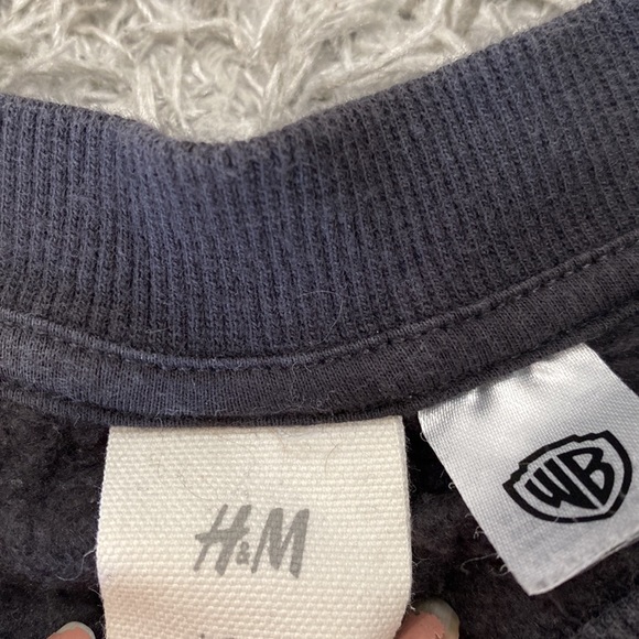 H&M FRIENDS' Womens loose sweater (Medium) - Picture 3 of 9